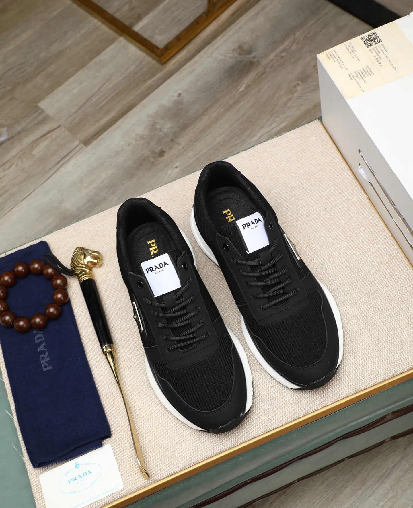 Men's shoes💰460🌹🌹[PRADA—Prada] latest model🙈original replica! 👟👟👟Available here. The workmanship is top-notch. The upper is made of Italian 🇮🇹Imported calfskin. ❗️Breathable genuine leather lining @Suitable for travel. The original version has an enlarged engraved sole, making it suitable for all kinds of travels, showing low-key luxury. Let quality speak for itself. Color: Size: 38-44